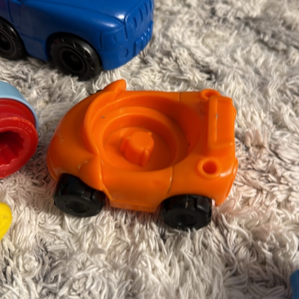Y2K playschool little people all pieces included Colorful Kids Toy Vehicle Set - Picture 8 of 17